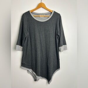 INAE Collection S Gray Asymmetrical Hem Women's Top Stretch 3/4 Sleeve Lagenlook